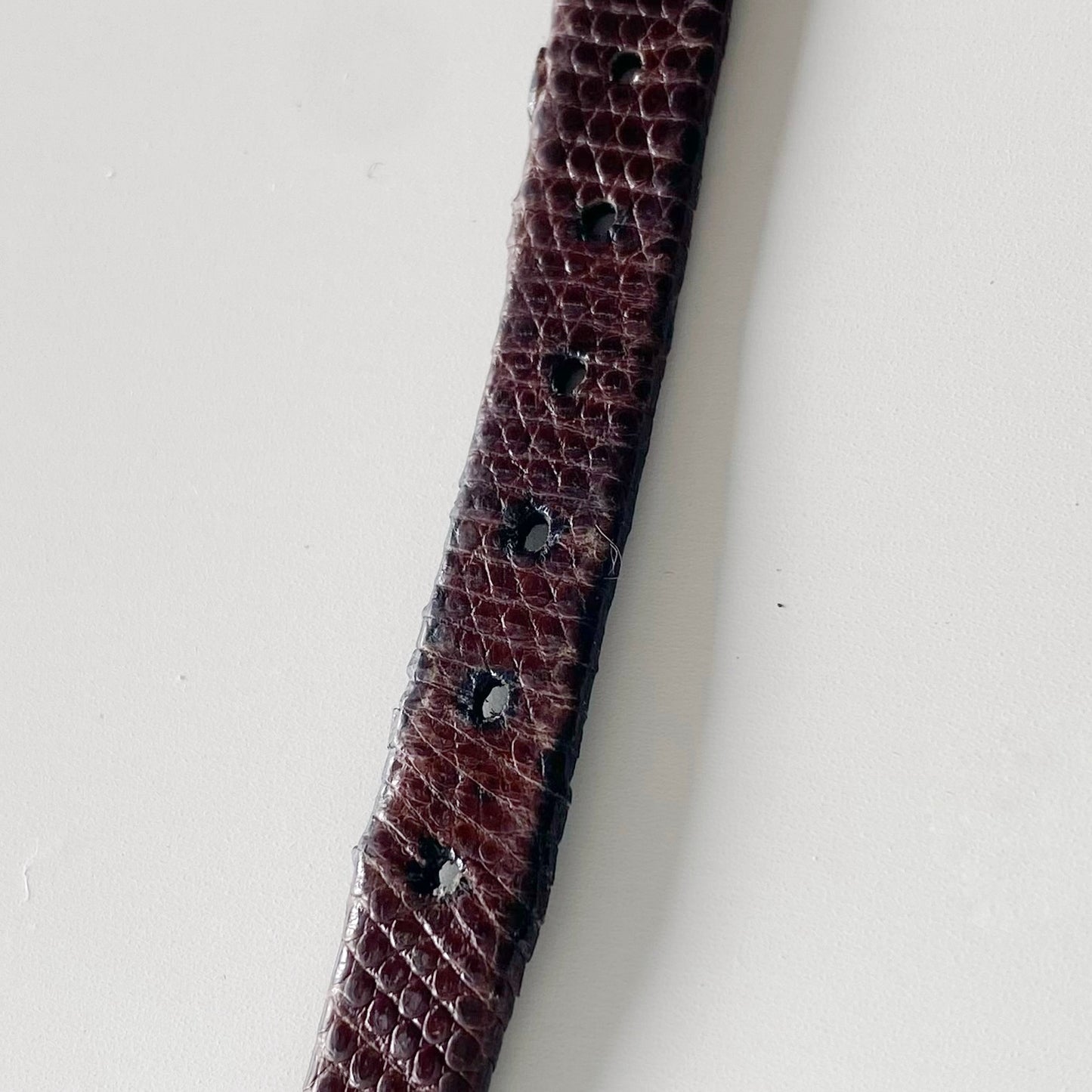 Gucci 1990s Sherry Round Gold Plated Watch