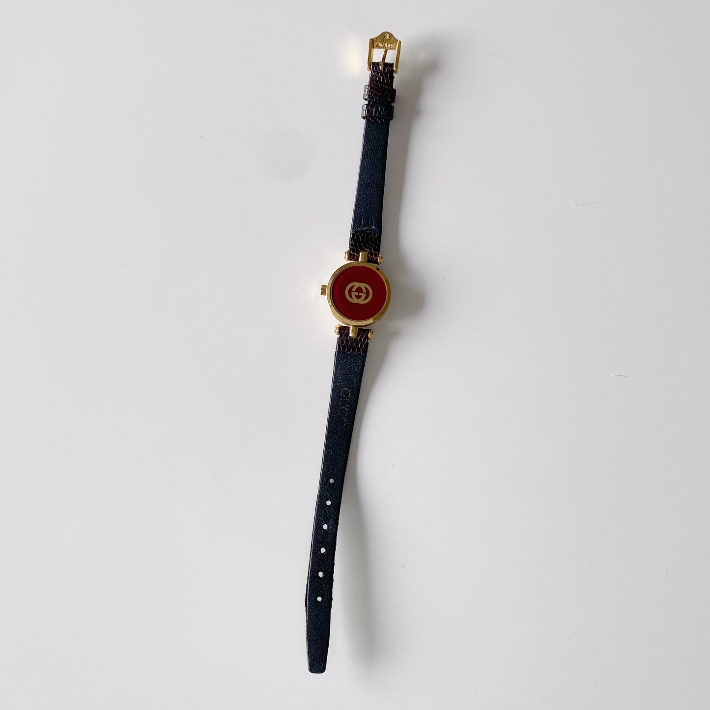 Gucci 1990s Sherry Round Gold Plated Watch