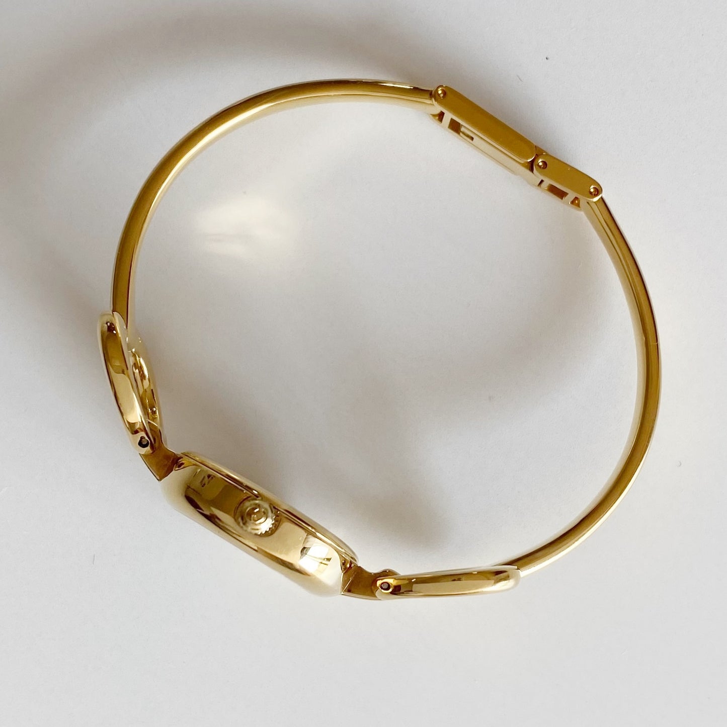 Gucci 1990s Seashell Dial Gold Plated Bangle Watch