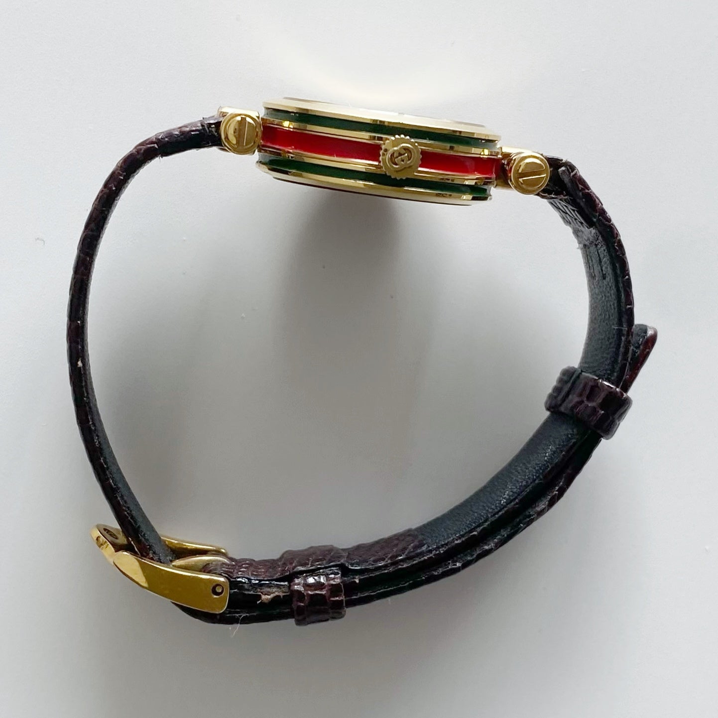 Gucci 1990s Sherry Round Gold Plated Watch