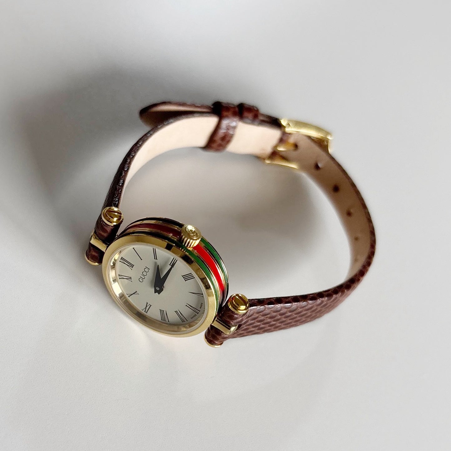 Gucci 1990s Round Dial Gold Plated Watch