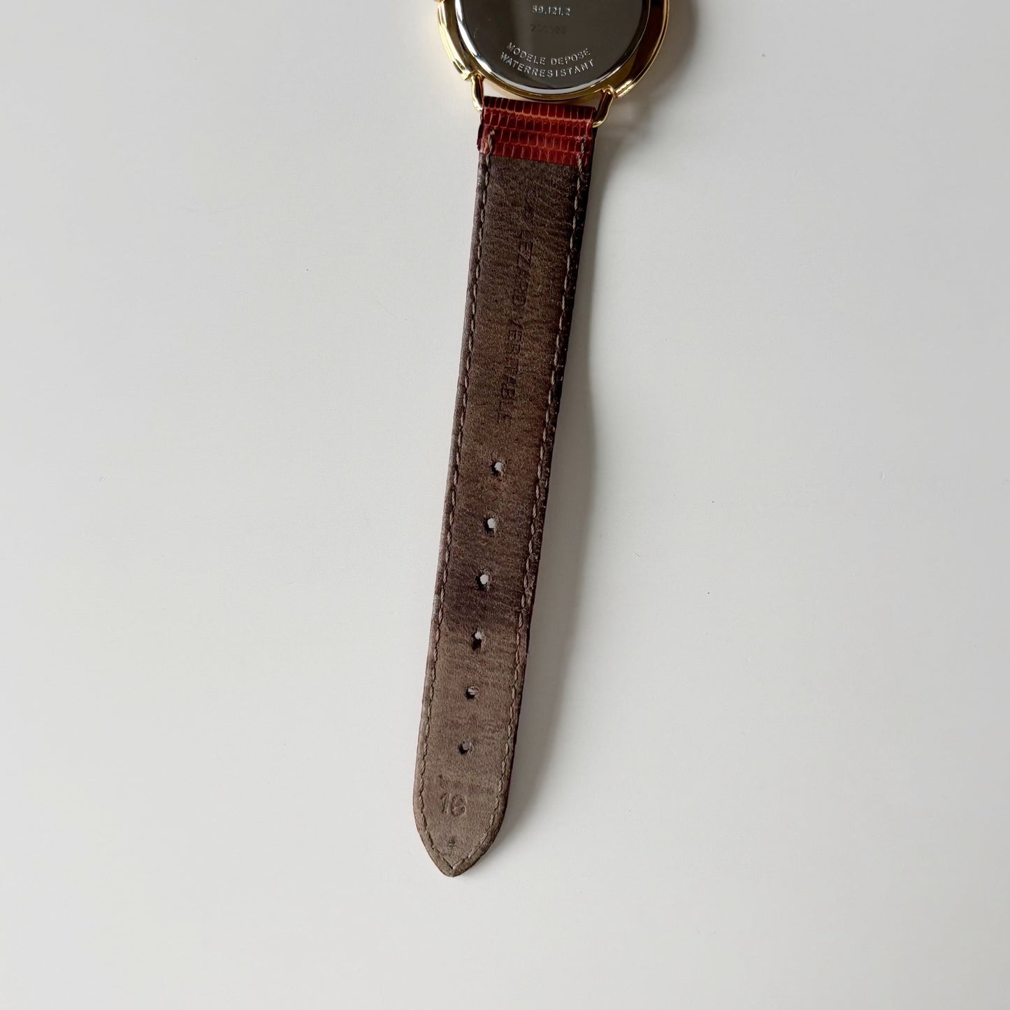 Dior 1990s Seashell Round Dial Gold Plated Watch (Large) (5/31)