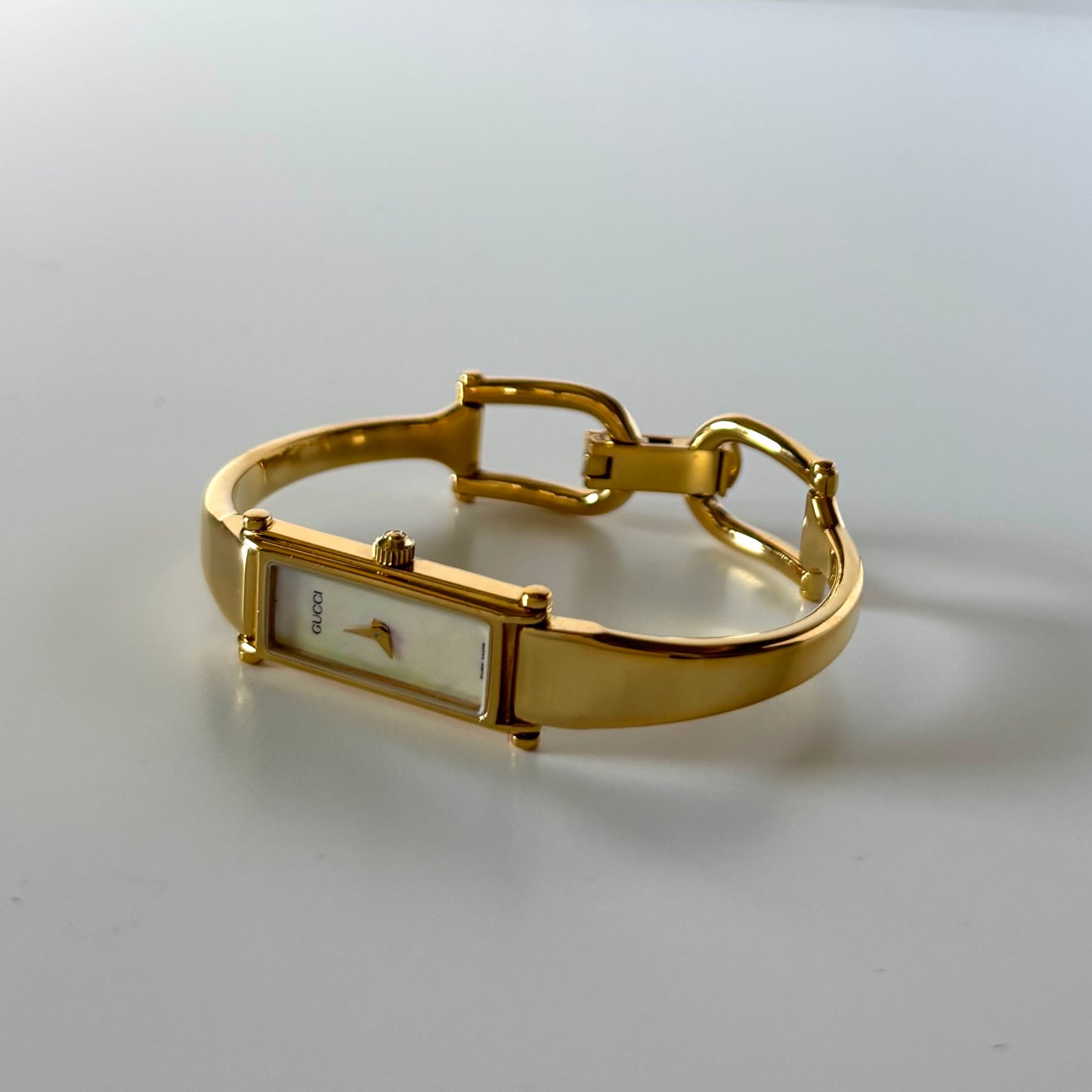 Gucci 1990s Rectangular Seashell Dial Gold Plated Bangle (160mm - 165mm)