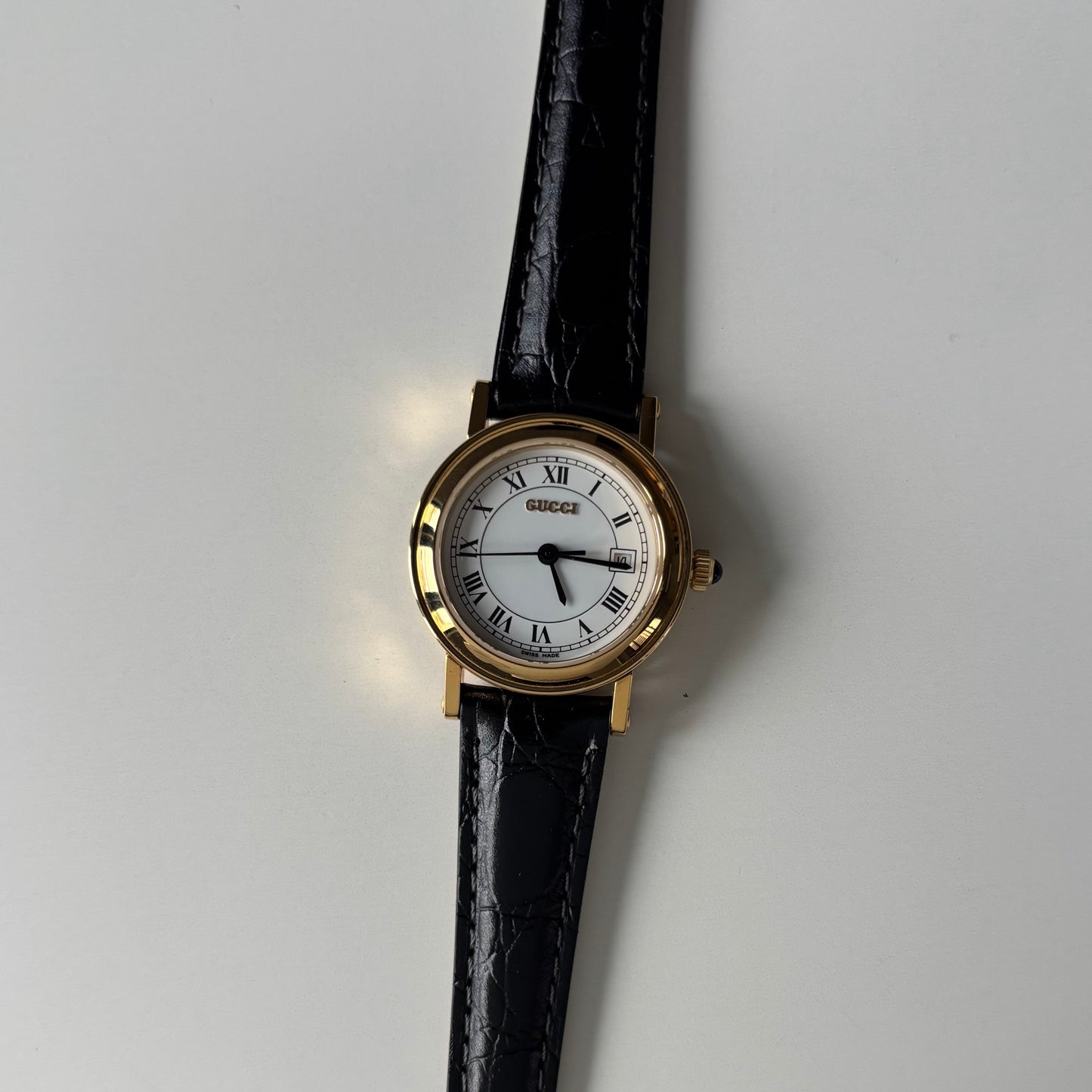 Gucci 1990s Date Round Dial Gold Plated Watch