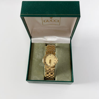 Gucci 1980s Round Dial Gold Plated Watch (Large)