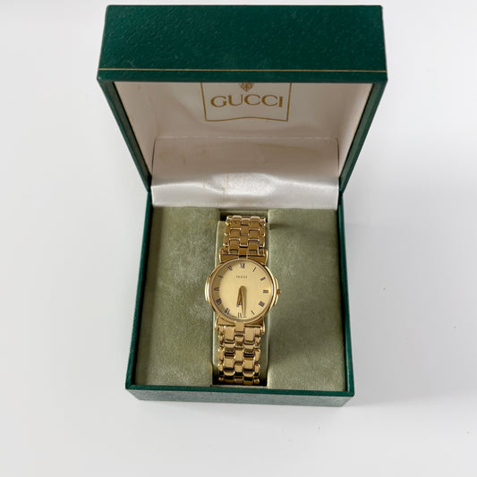 Gucci 1980s Round Dial Gold Plated Watch (Large)