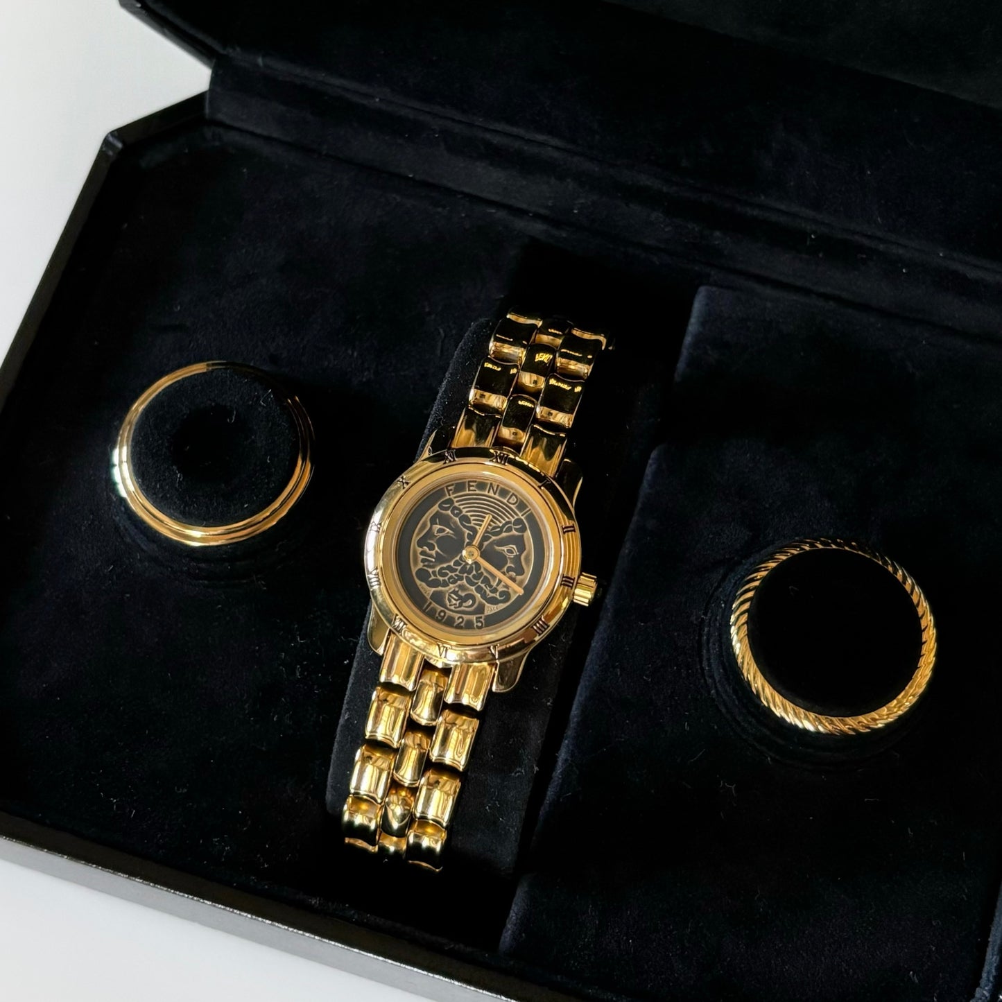 Fendi 1990s Interchangeable Bezel Round Watch with 3 bezels, box