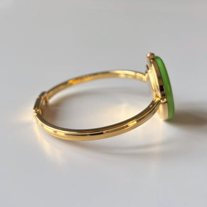 Gucci 1990s Interchangeable Bezel Gold Plated Bangle Watch with 12 bezels, case