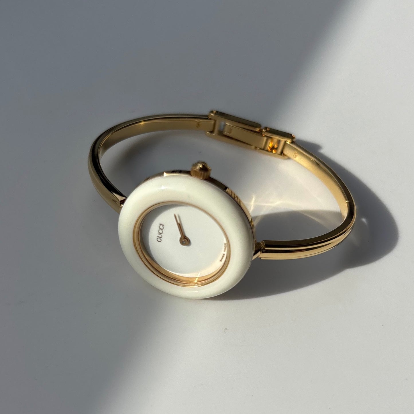 Gucci 1990s Interchangeable Bezel Gold Plated Watch with 12 bezels, case (Small)