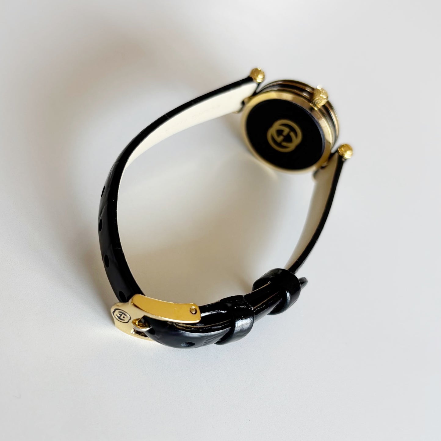 Gucci 1990s Round Dial Gold Plated Watch