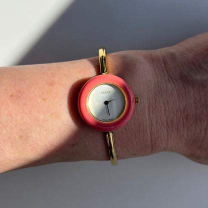 Gucci 1990s Interchangeable Bezel Gold Plated Bangle Watch with 12 bezels, case