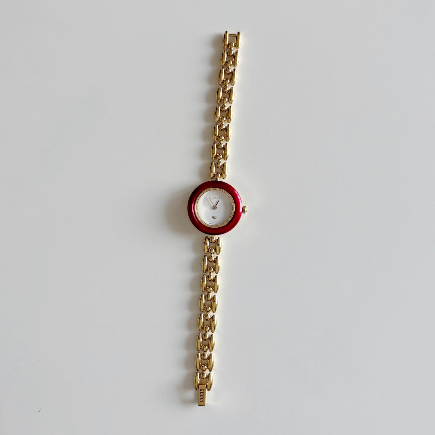 Gucci 1990s Interchangeable Bezel Gold Plated watch with 6 bezels, case (160cm)