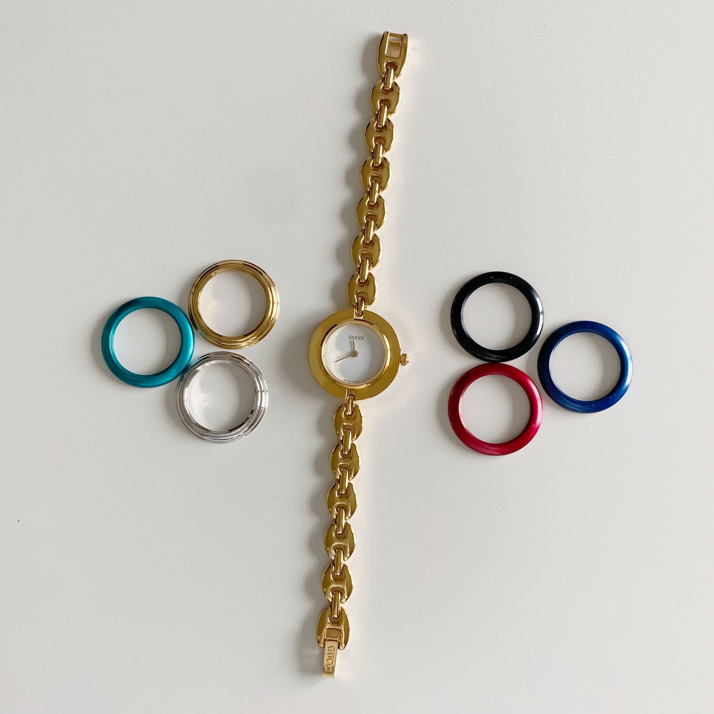 Gucci 1990s Interchangeable Bezel Gold Plated Watch with 6 bezels, case (166mm)