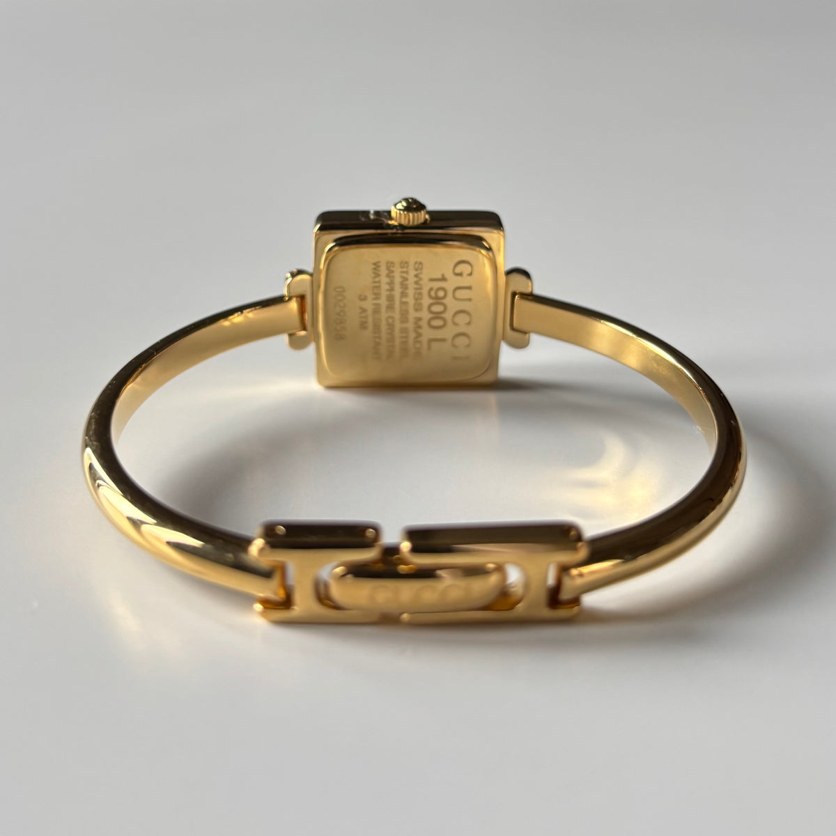 Gucci 1990s Square Dial Gold Plated Watch (Small)