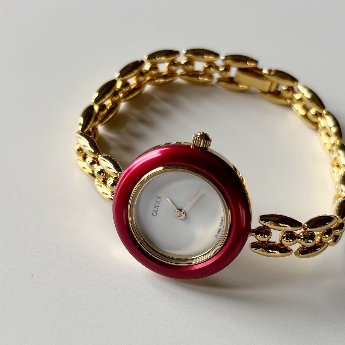 Gucci 1990s Interchangeable Bezel Gold Plated Rice Chain Watch with 6 bezels, case (160mm)