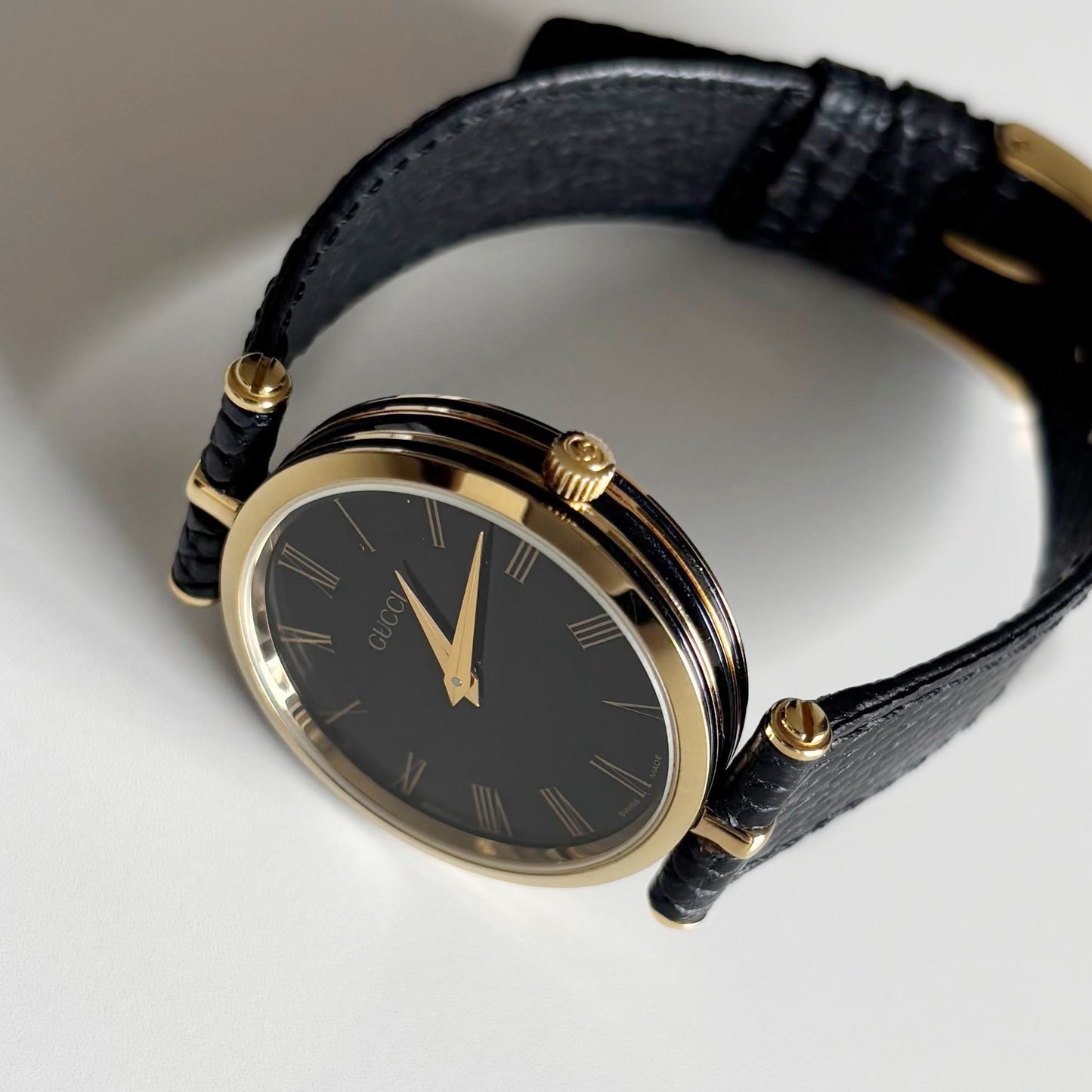 Gucci 1990s Black Dial Gold Plated Watch (Large)