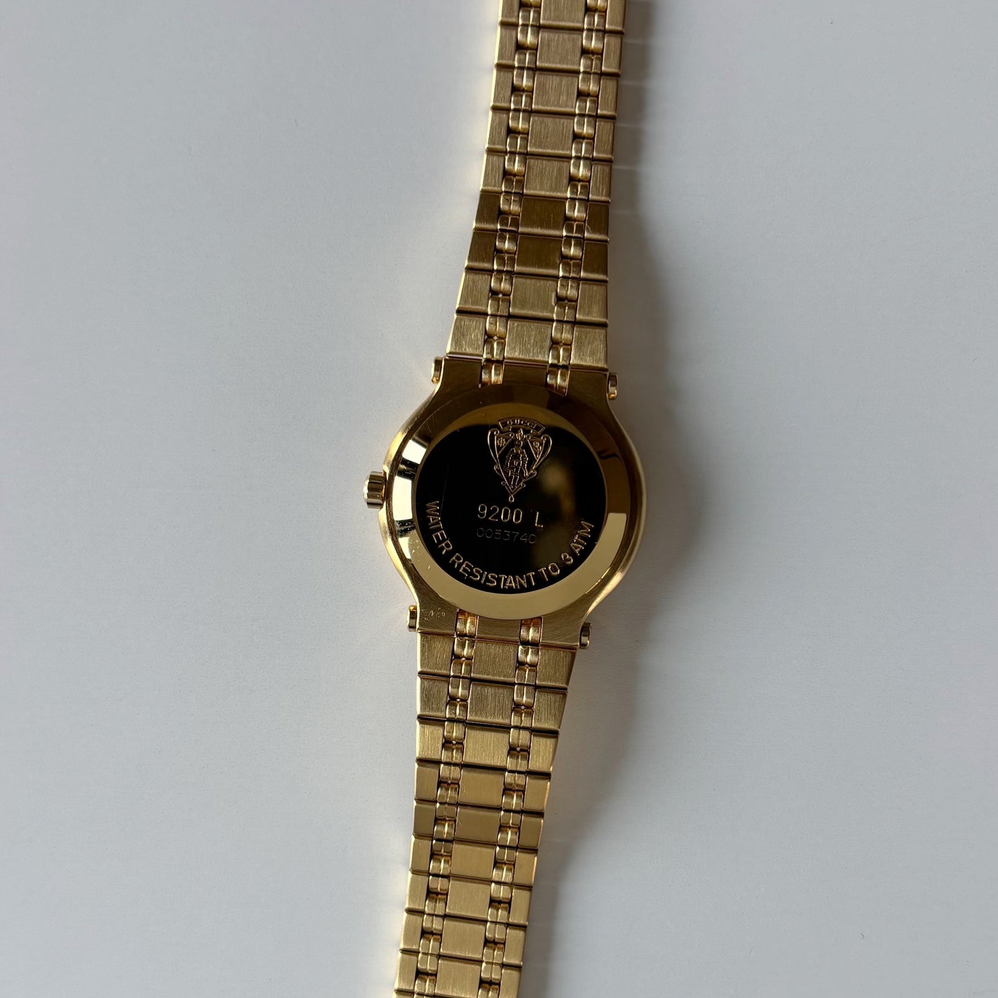 Gucci 1990s Cream Dial Date Gold Plated Watch