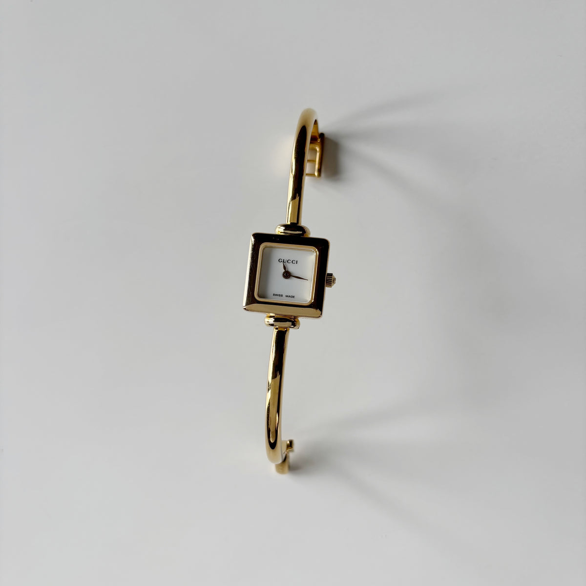 Gucci 1990s Square Dial Gold Plated Watch (Small)