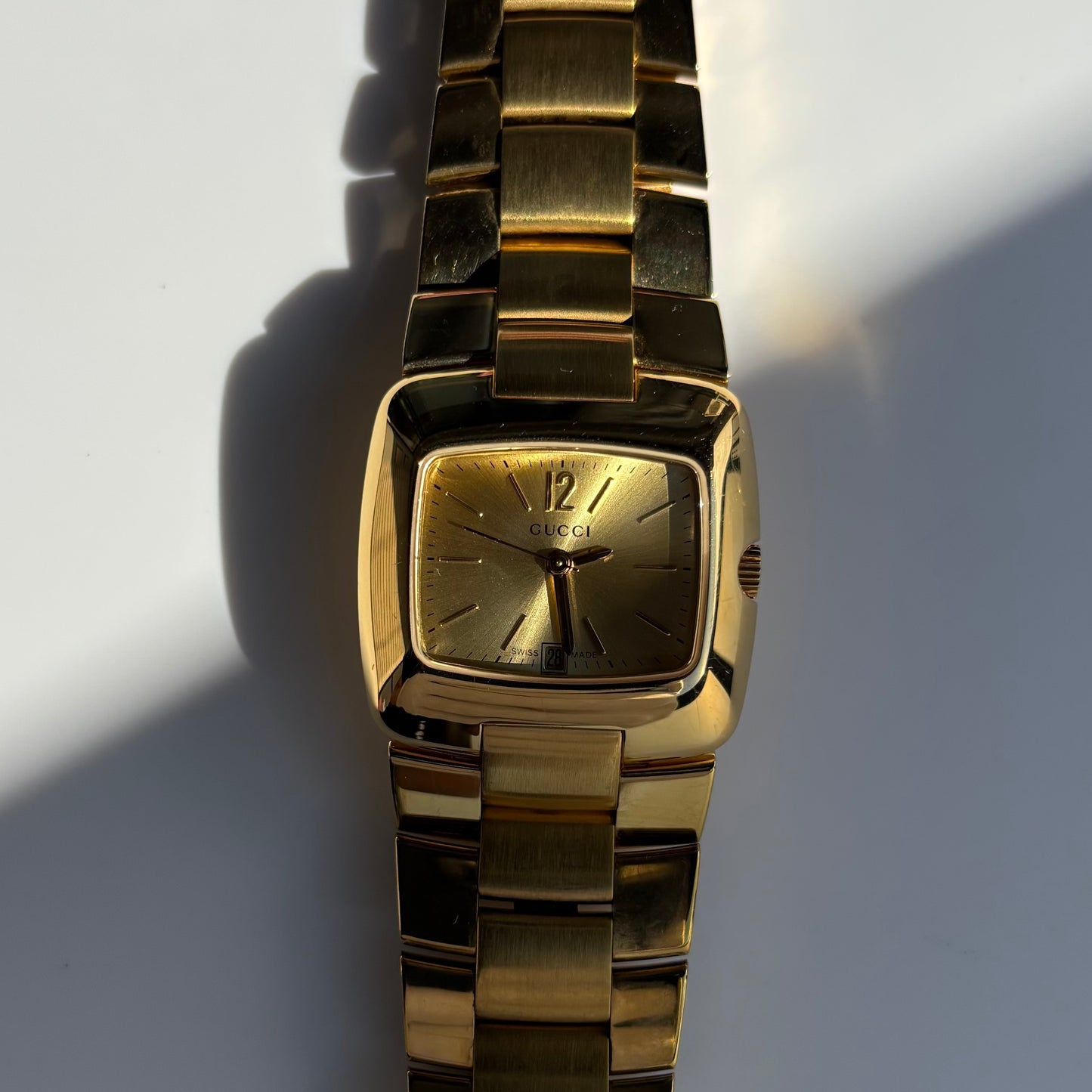 Gucci 1990s Date Gold Dial Gold Plated Watch