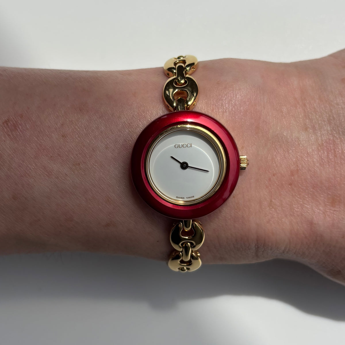 Gucci 1990s Interchangeable Bezel Gold Plated Chain Watch with 6 bezels, case (165mm)