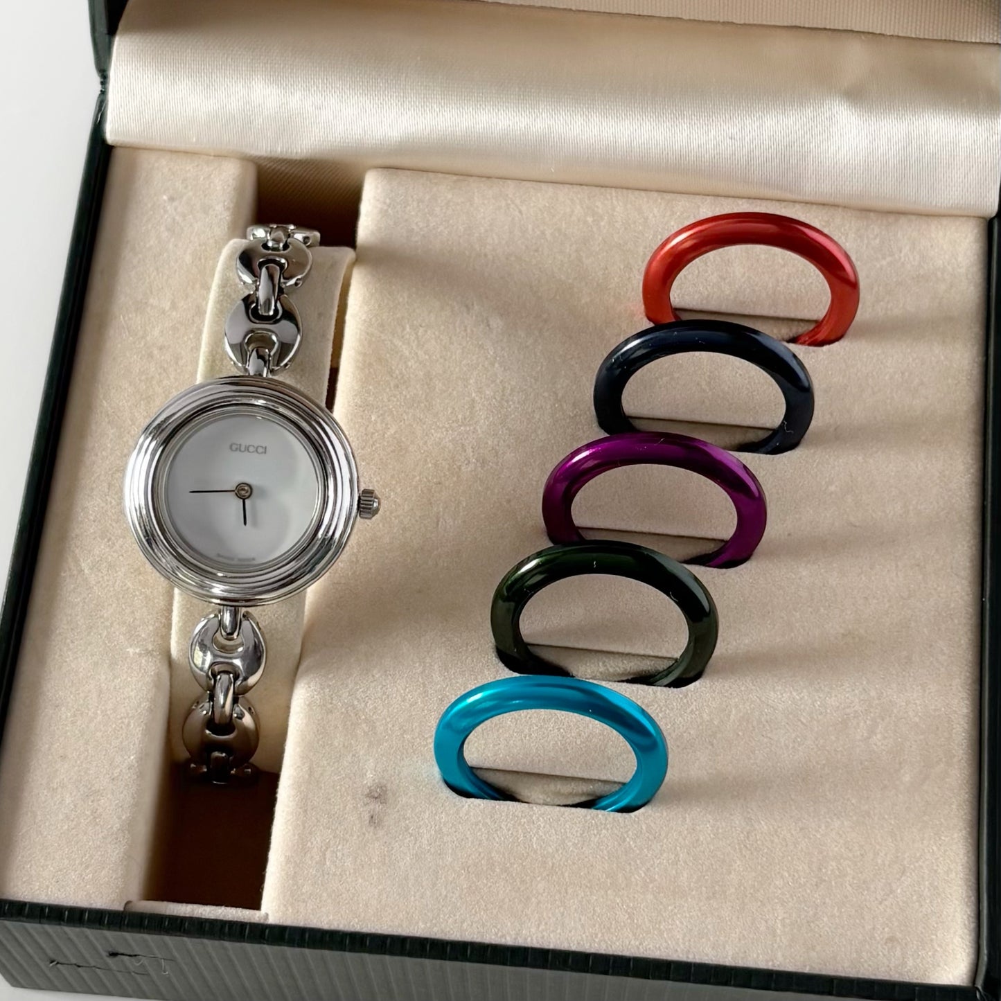 Gucci 1990s Interchangeable Bezel Stainless steel Watch with 6 bezels, case (165mm)