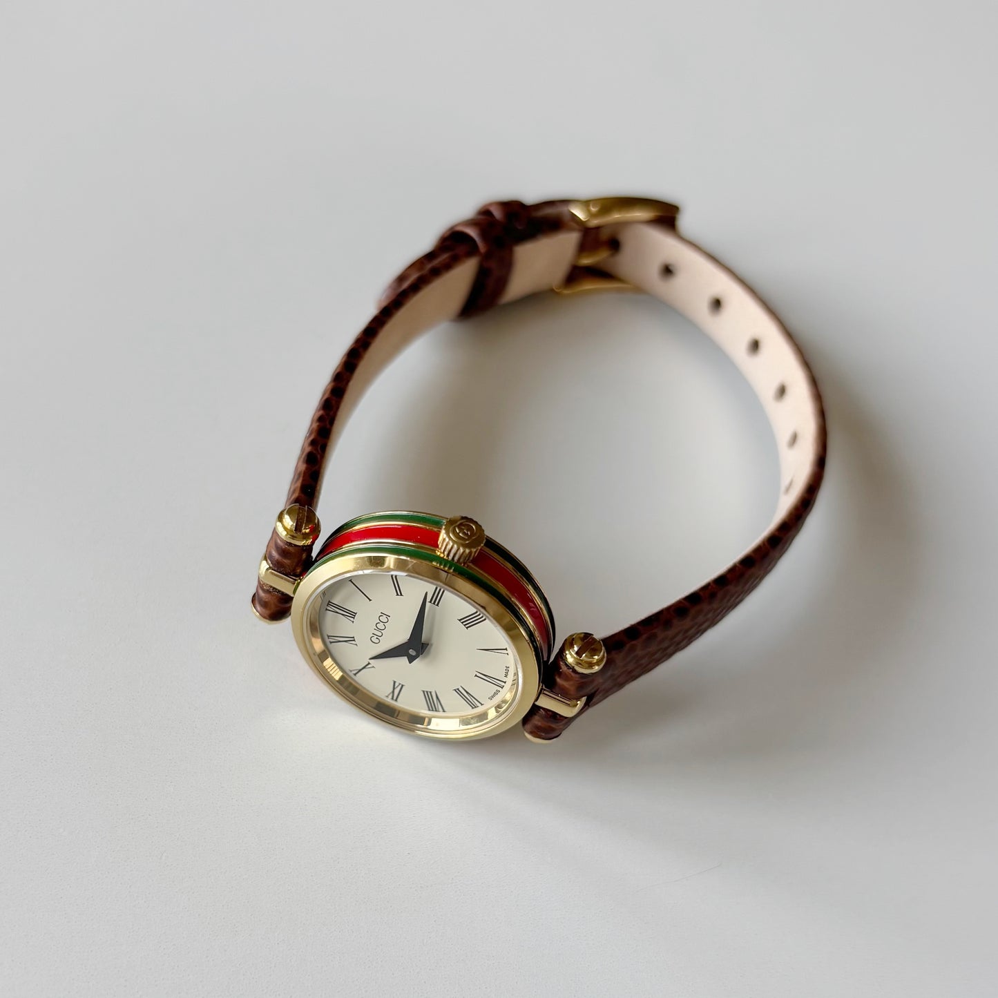 Gucci 1990s Round Dial Gold Plated Watch