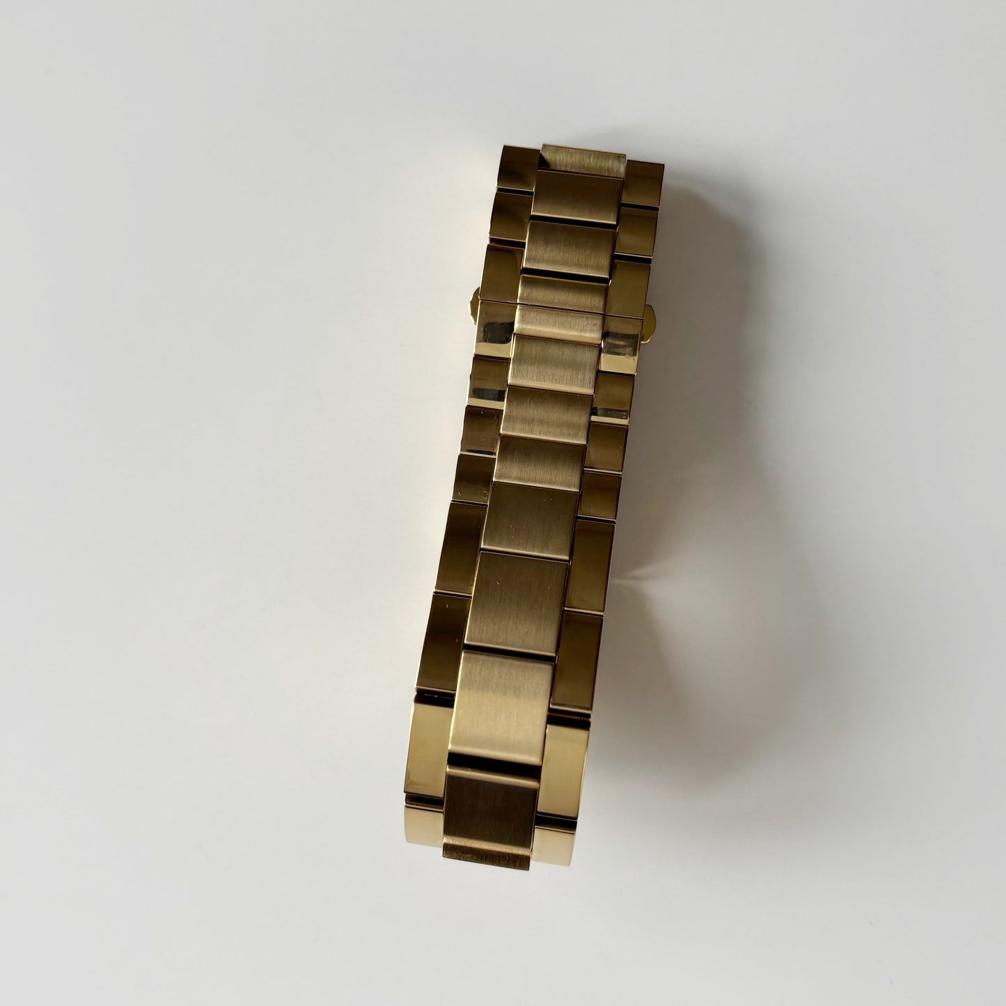 Gucci 1990s Gold Plated Watch (Large)