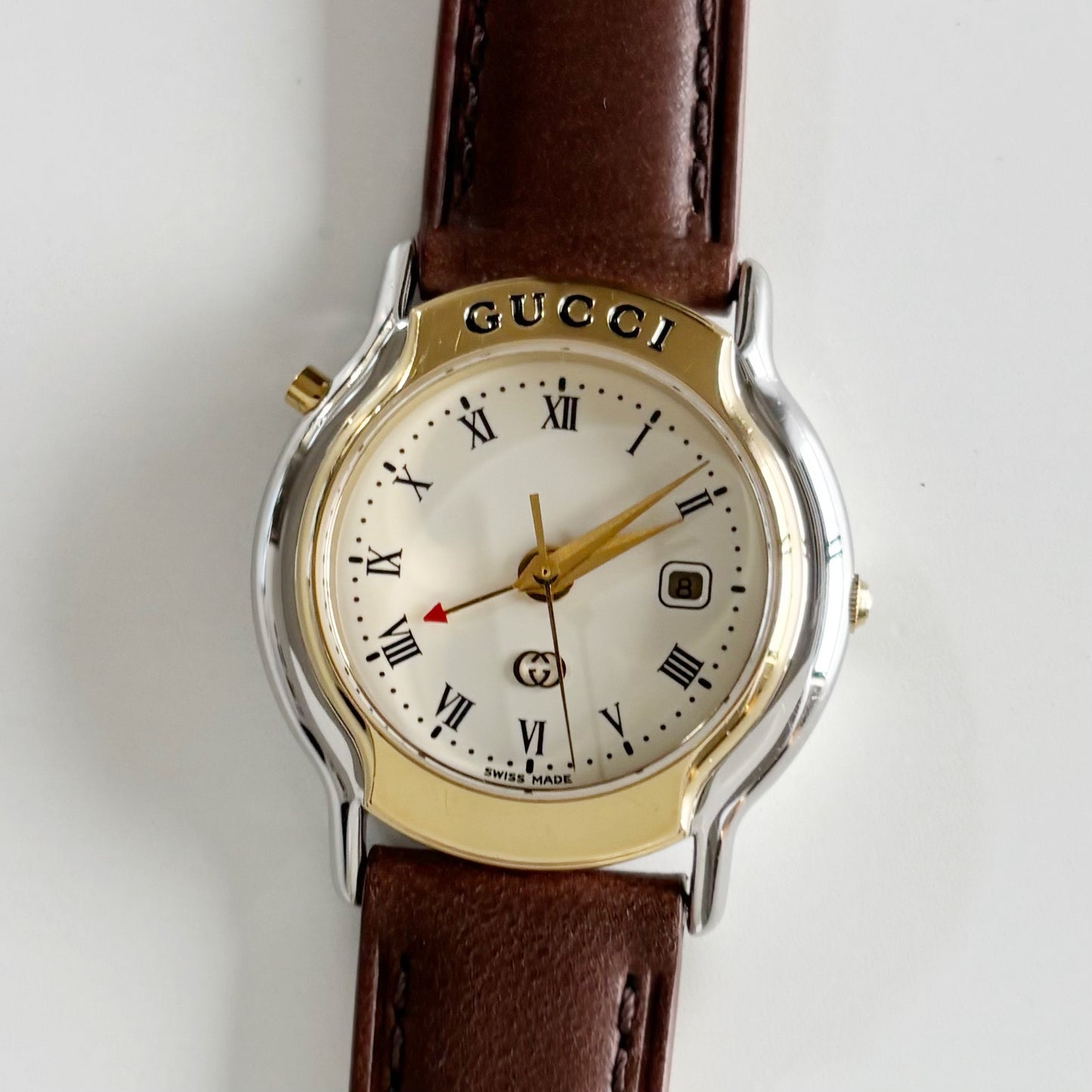 Gucci 1990s Date Round Dial Two Tone Watch (Large)