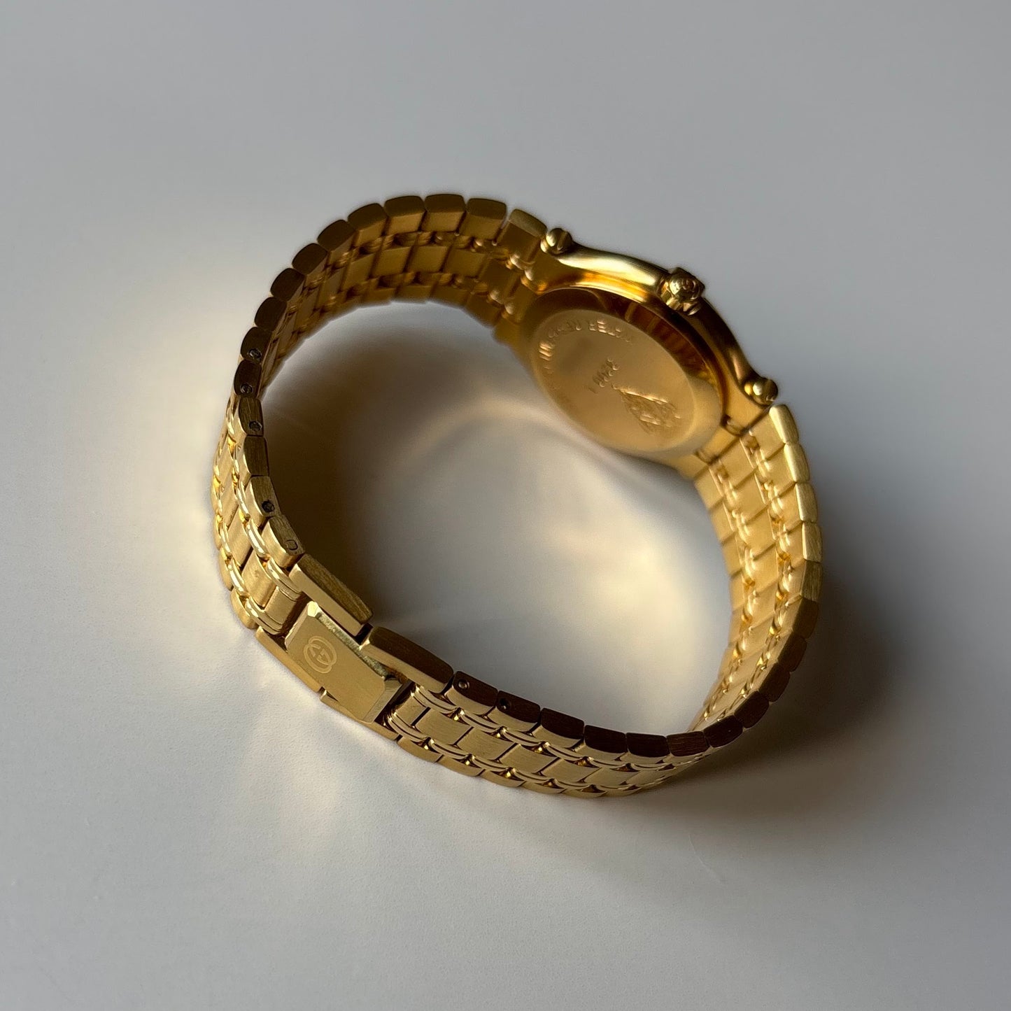 Gucci 1990s Date Round Dial Gold Plated Watch