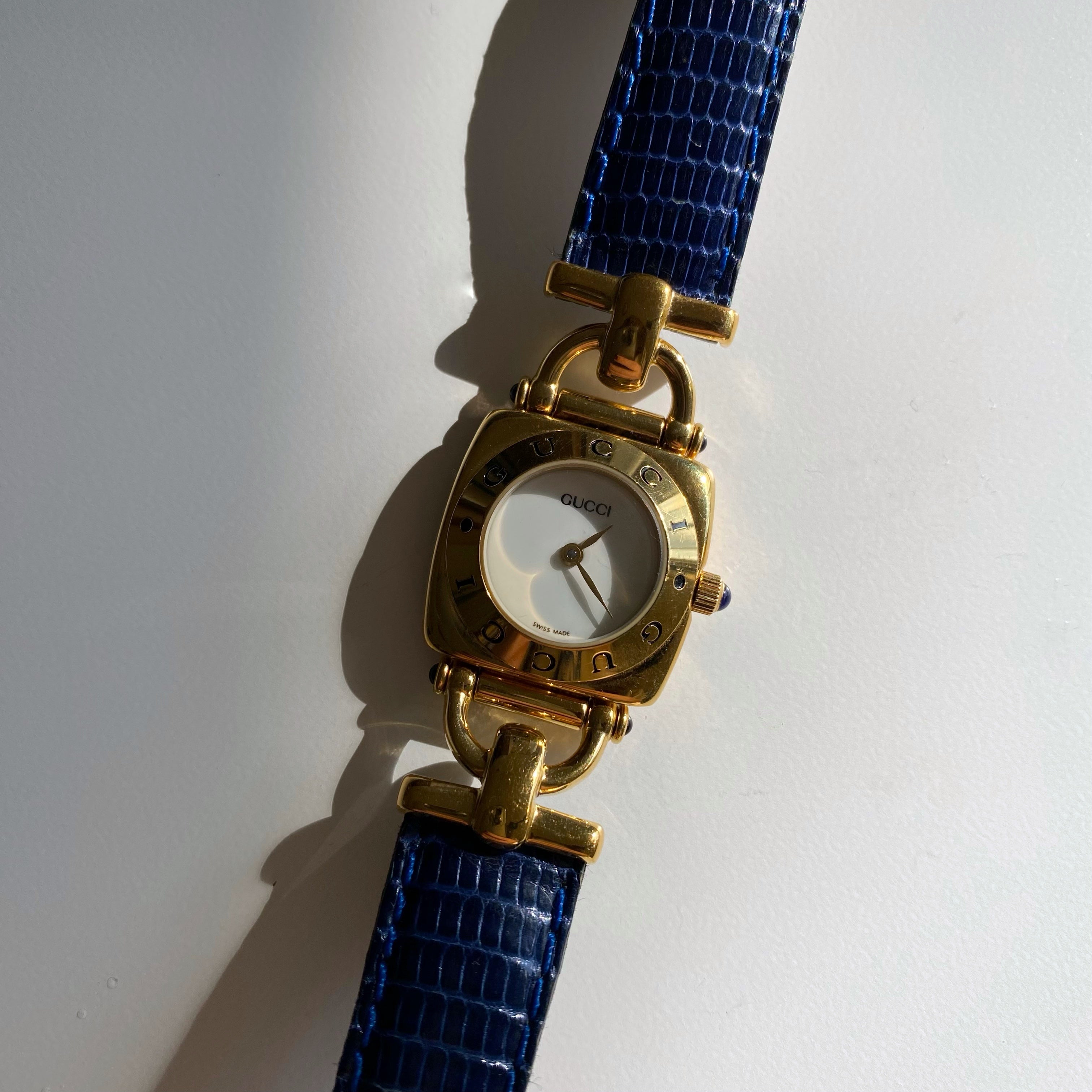 Gucci 90s 18K Gold Plated Horsebit Blue Leather Watch – Lorinaté