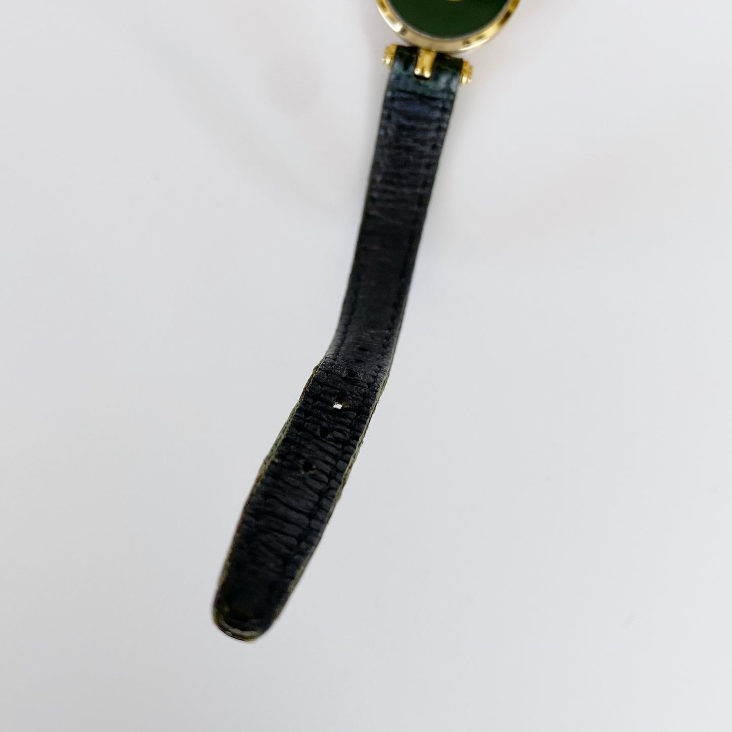 Gucci 1990s Round Green Leather Watch