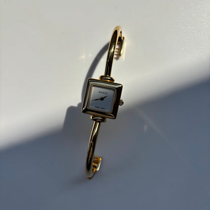 Gucci 1990s Square Dial Gold Plated Bangle Watch (Small)