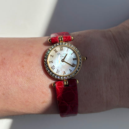 Dior 1990s Seashell Dial Round Dial Gold Plated Watch