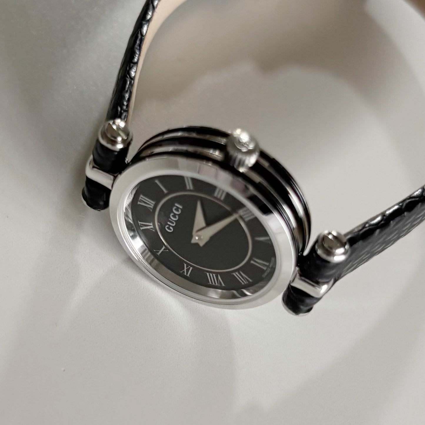 Gucci 1990s Black Round Dial Silver Watch