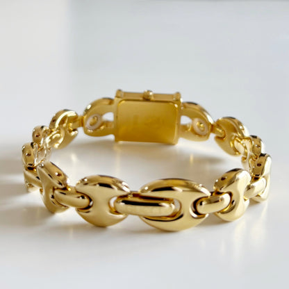 Gucci 1990s Interchangeable Strap Gold Plated Watch