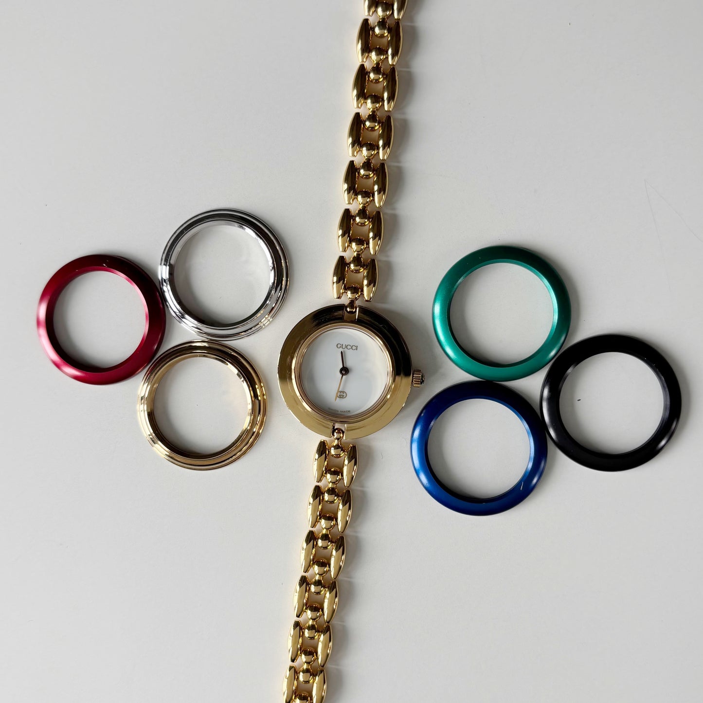 Gucci 1990s Interchangeable Bezel Gold Plated Rice Chain Watch with 6 bezels, case (165mm)