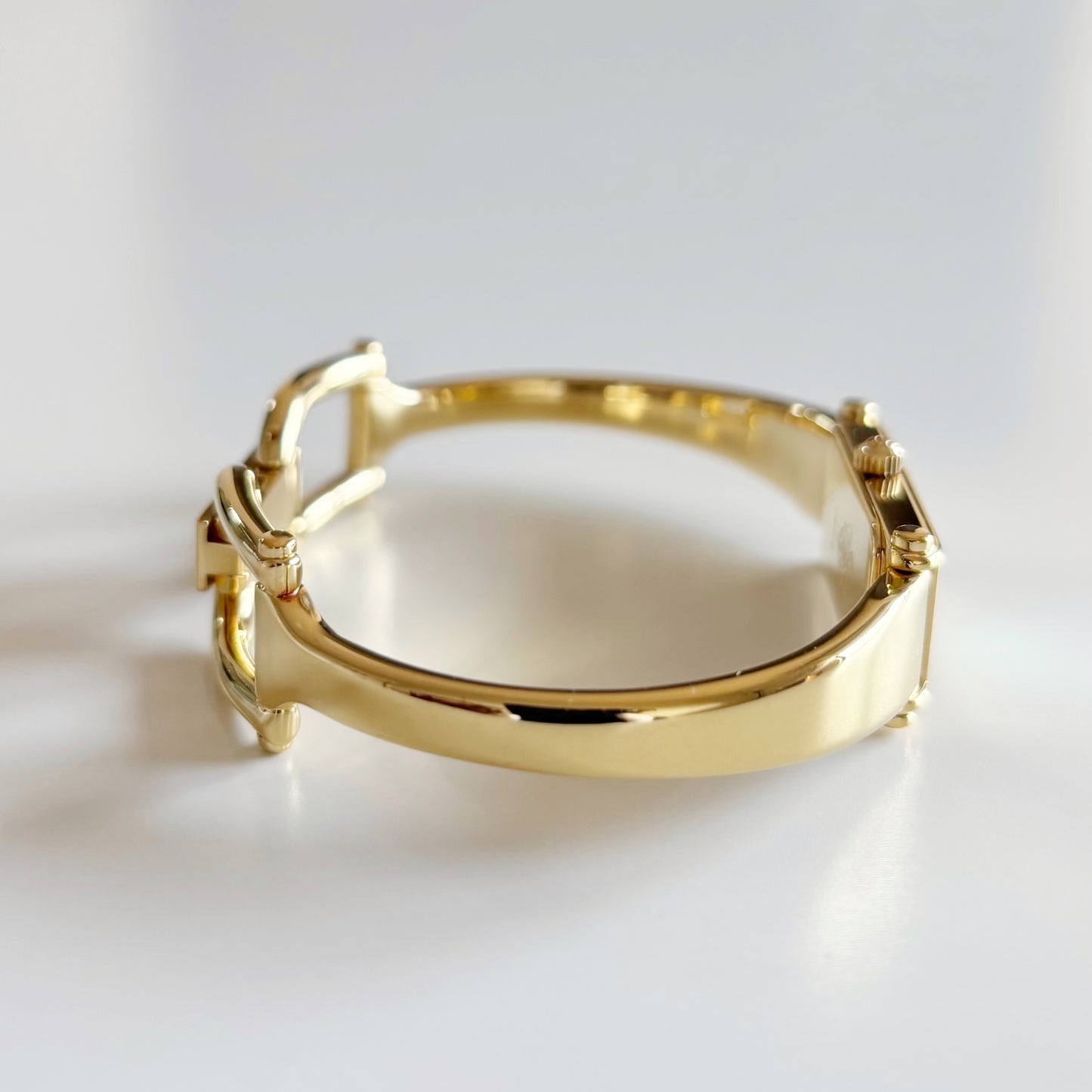 Gucci 1990s Seashell Rectangular Dial Gold Plated Bangle Watch