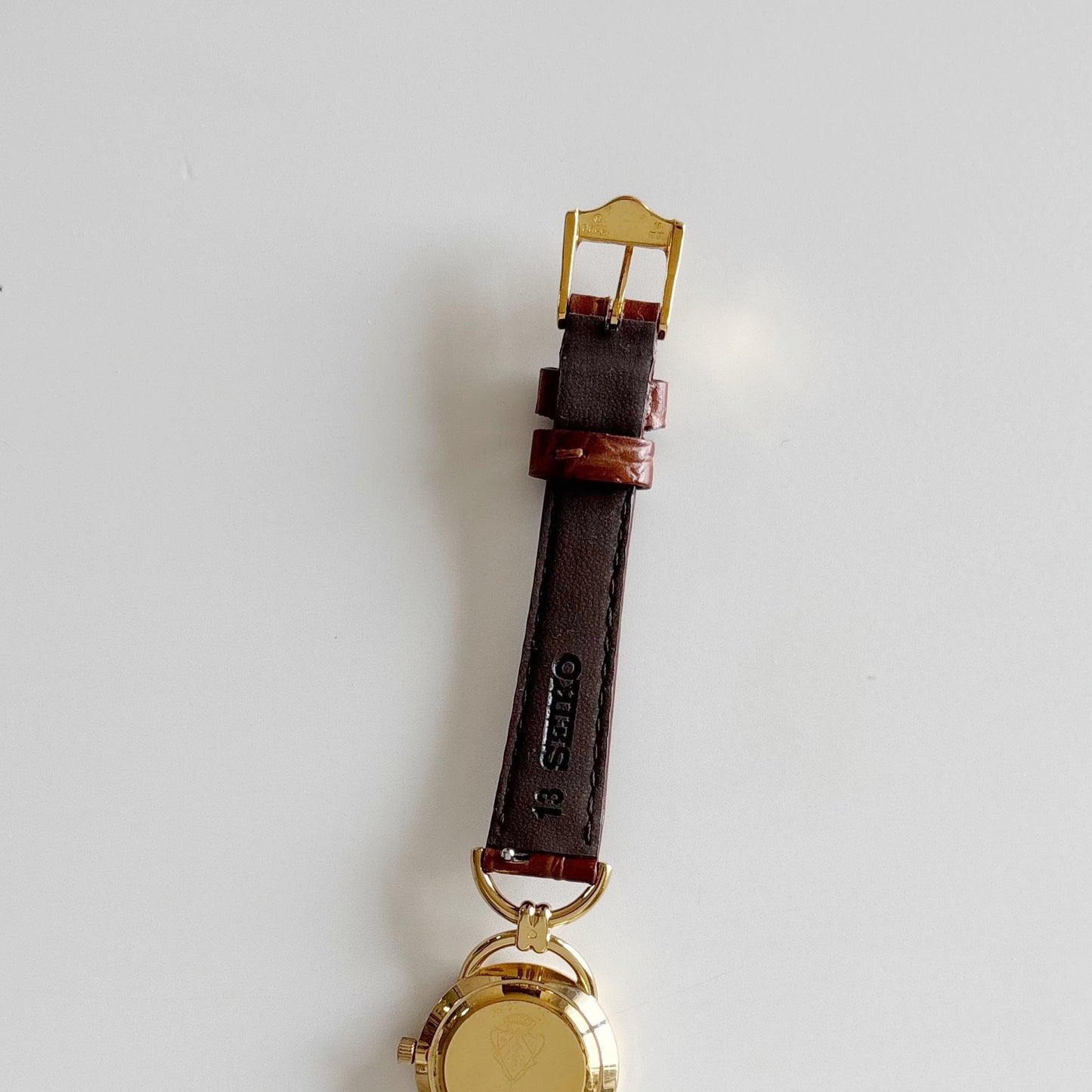 Gucci 1990s Round Dial Gold Plated Watch
