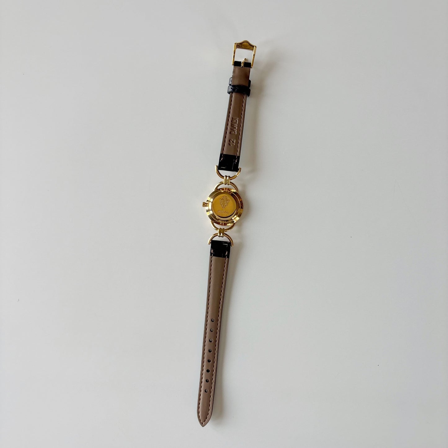 Gucci 1990s Seashell Dial Horsebit Gold Plated Watch