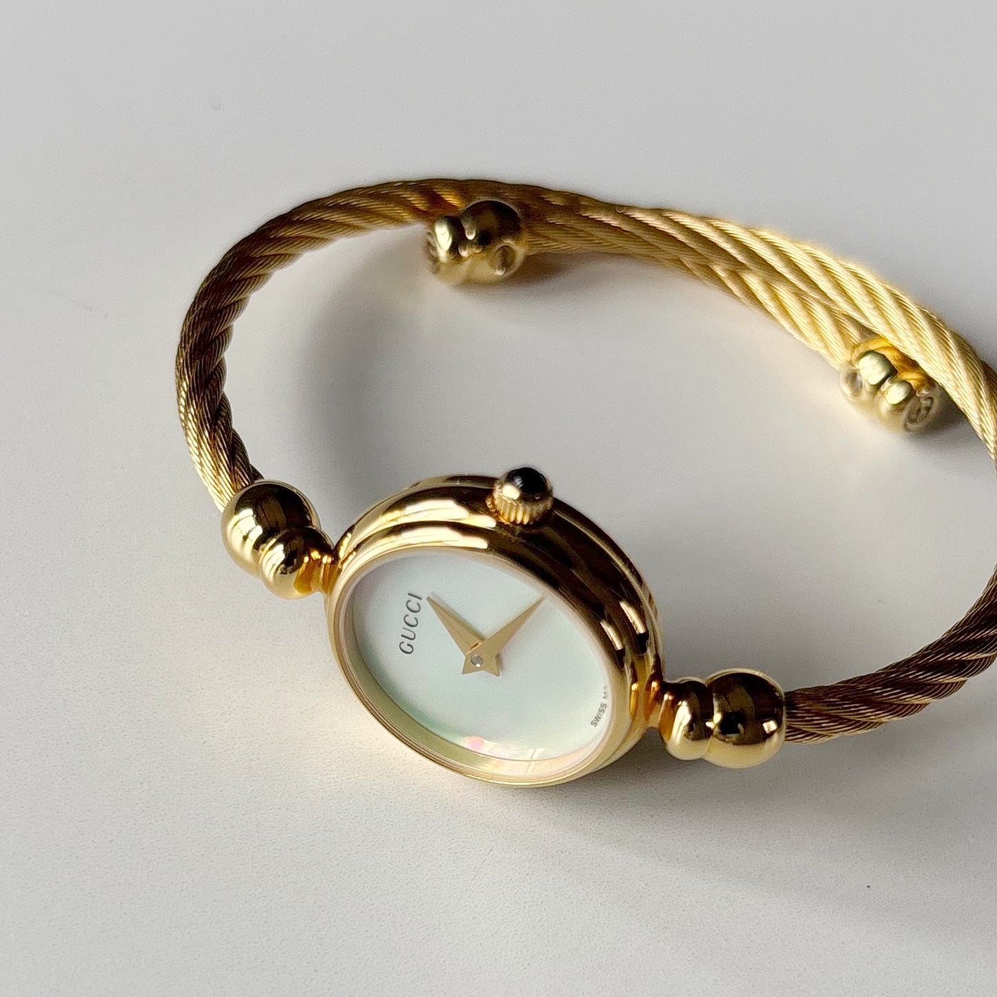 Gucci 1990s Seashell Dial Gold Plated Cable Bangle Watch