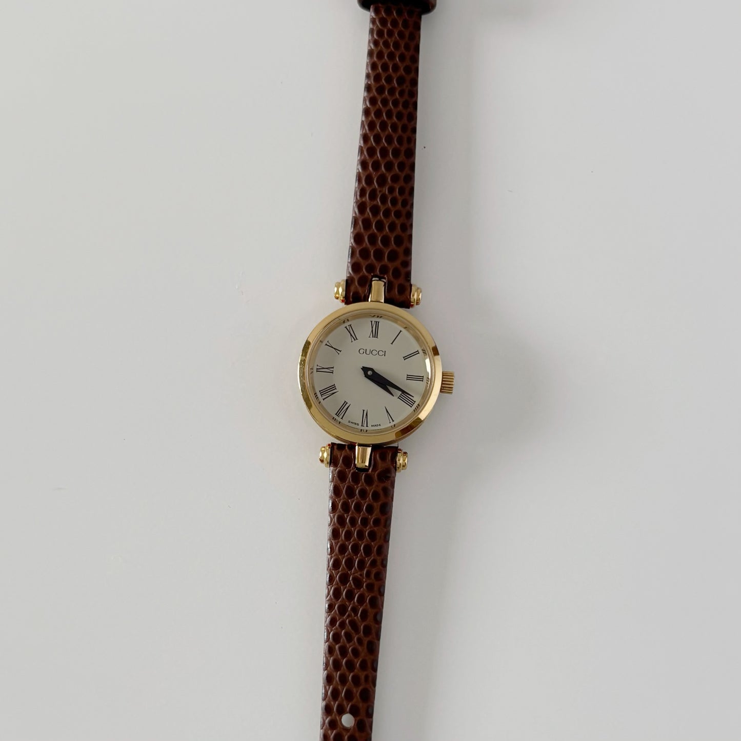 Gucci 1990s Round Dial Gold Plated Watch