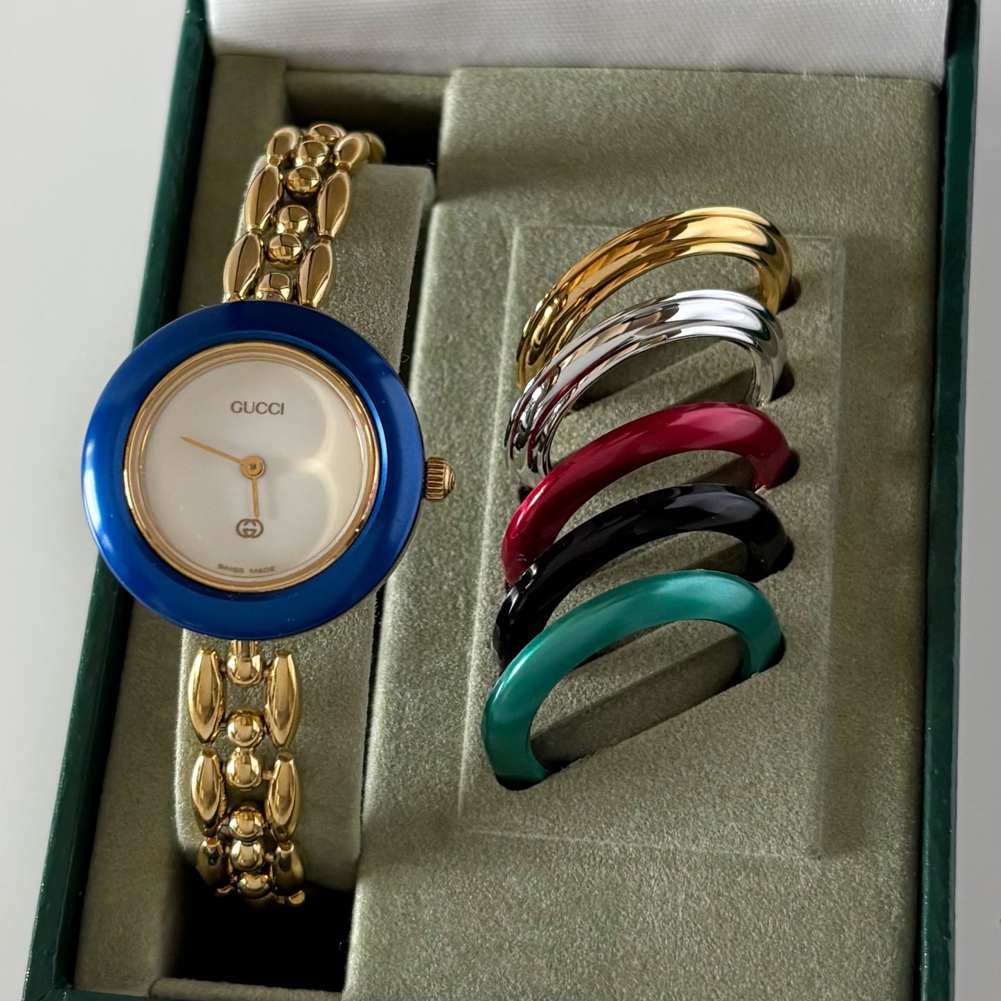 Gucci Interchangeable Bezel Gold Plated Rice Chain Watch with 6 bezels, case (168mm)