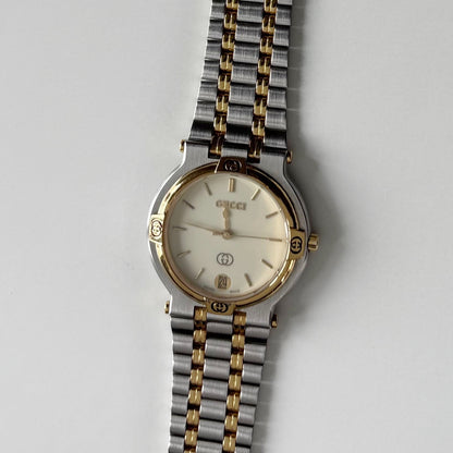 Gucci 1990s Date Round Dial Gold Plated Two Tone Watch (Large)