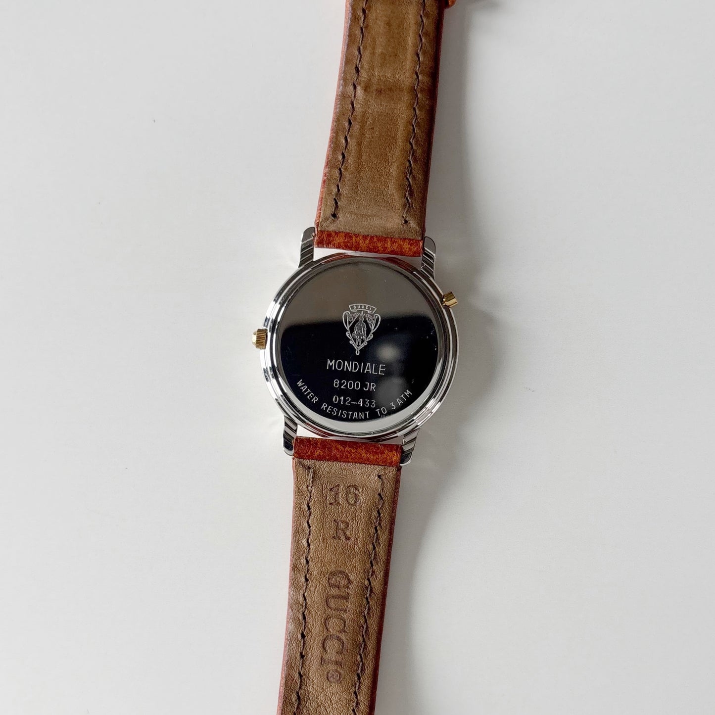Gucci 1990s Mondiale Round Dial Date Two Tone Watch