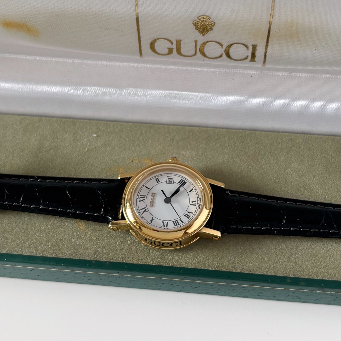 Gucci 1990s Date Round Dial Gold Plated Watch