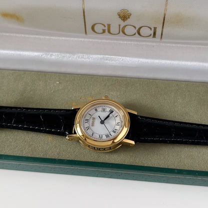 Gucci 1990s Date Round Dial Gold Plated Watch
