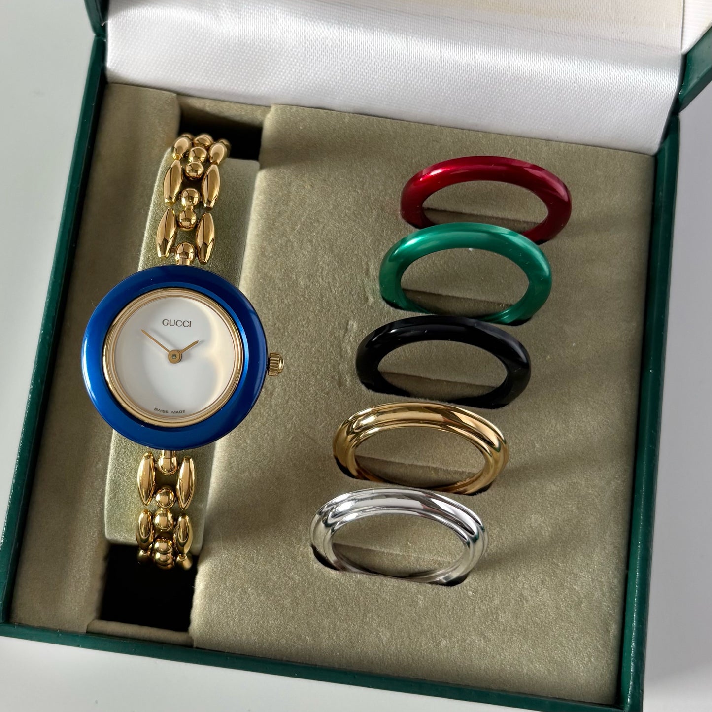 Gucci 1990s Interchangeable Bezel Gold Plated Watch with 6 bezels, case (162mm)