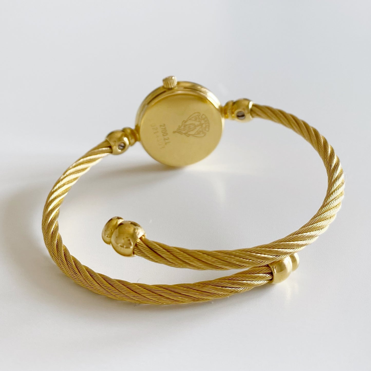 Gucci 1990s Seashell Dial Gold Plated Bangle Watch