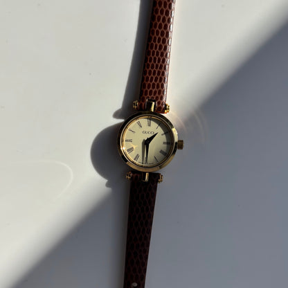 Gucci 1990s Sherry Round Dial Gold Plated Watch