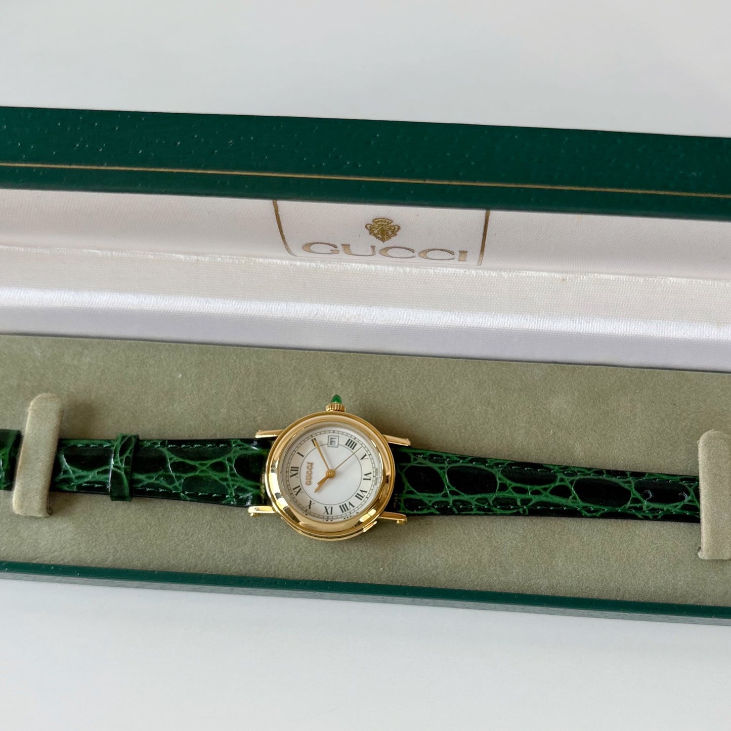 Gucci 1990s Date Round Dial Gold Plated Watch